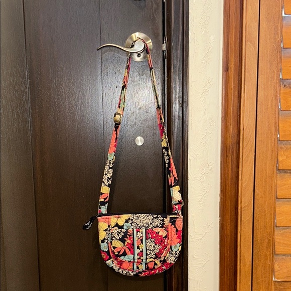 Vera Bradley Happy Snails Clare Crossbody Bag - Picture 4 of 7